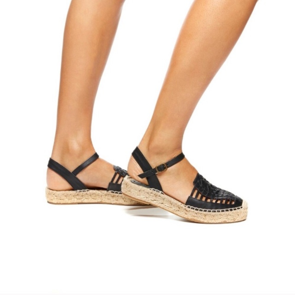 Soludos Platform Huaraches Sandal